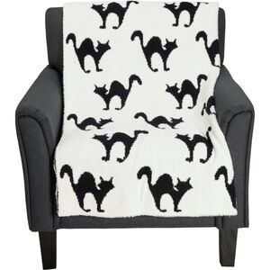 Novogratz Black Cats Feather-Knit Throw Blanket - 50x70”